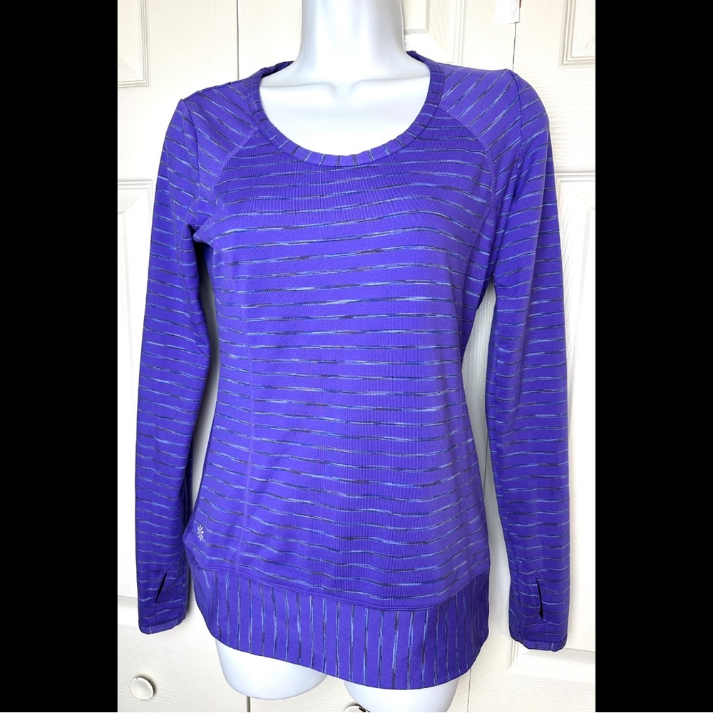 ATHLETA Pop Space Dye Purple Top Shirt Blouse Reflective Blue Gray Pocket Tee